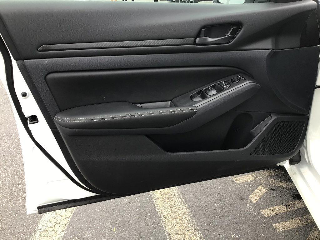 New 2026 Nissan Altima 2.5 SV AWD/4WD image 6