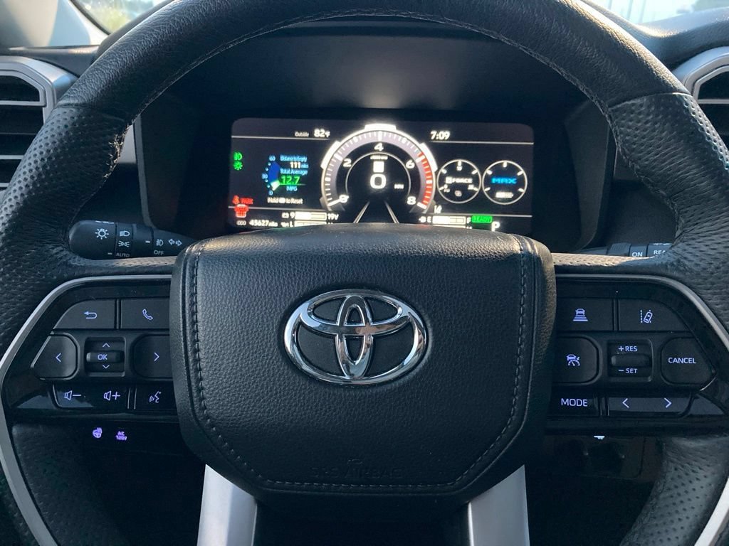 Certified 2023 Toyota Sequoia SR5 w/ SR5 Premium Package AWD/4WD image 21