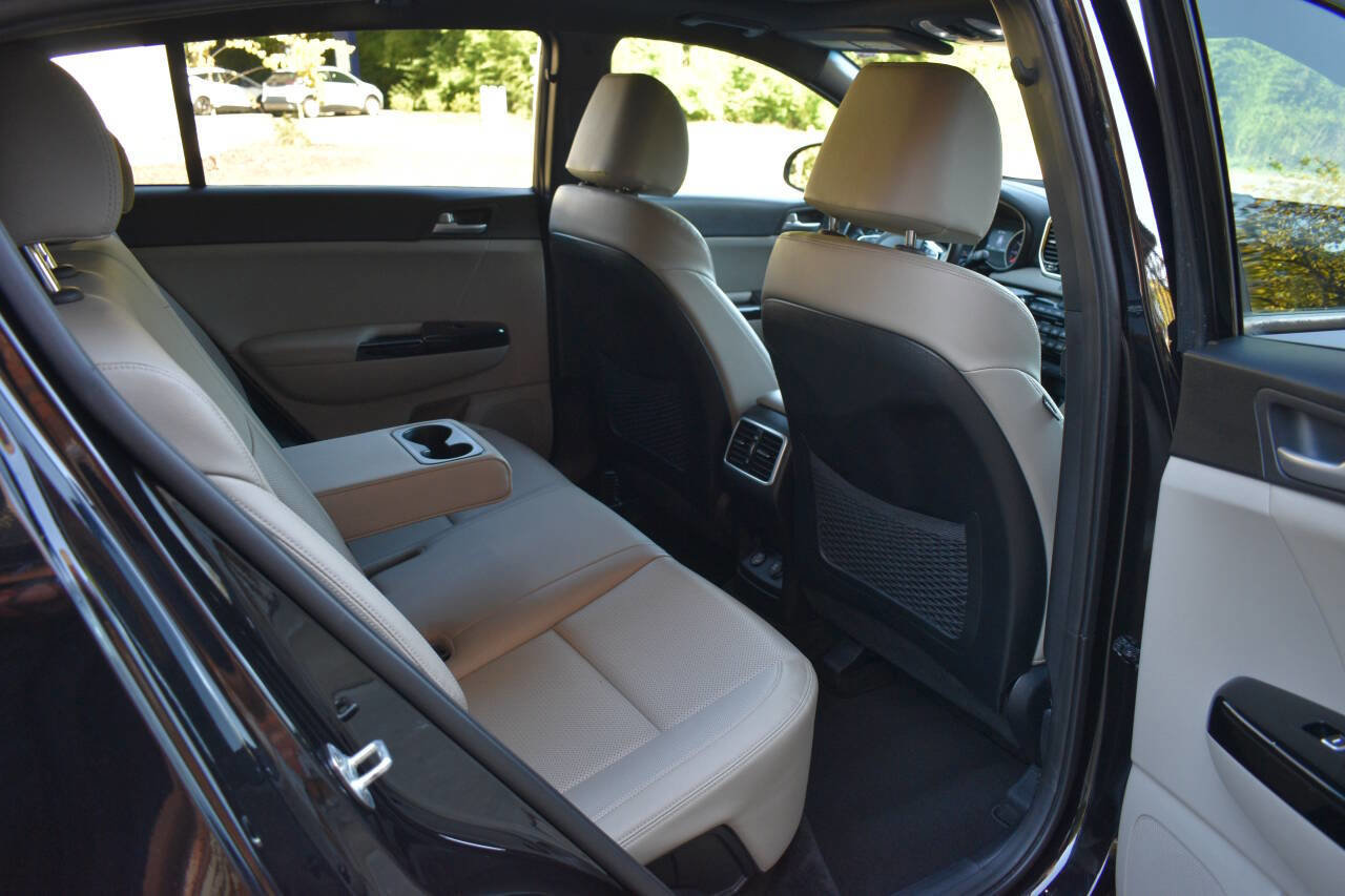 Used 2022 Kia Sportage Nightfall Edition w/ Nighfall AWD Premium Package image 14