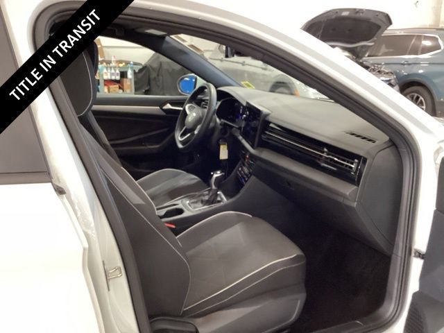 Used 2026 Volkswagen Jetta Sport FWD image 11