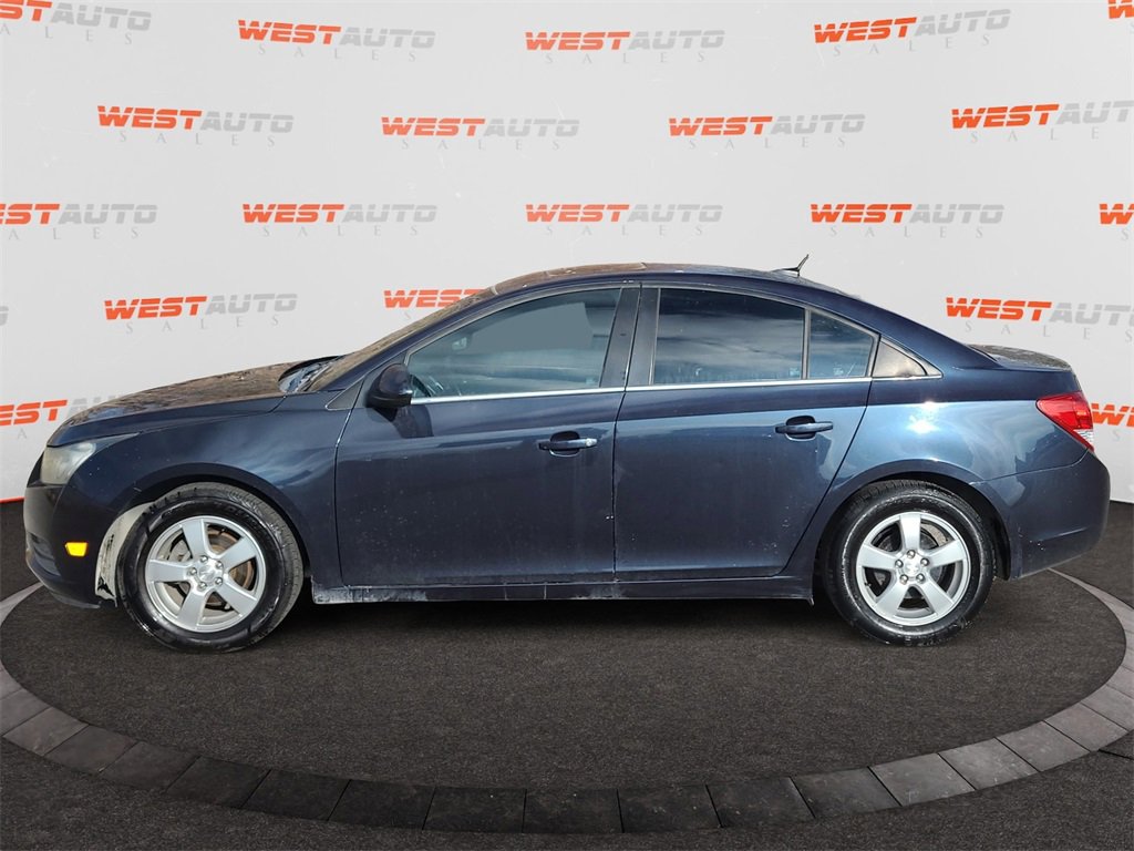 Used 2014 Chevrolet Cruze LT w/ All-Star Edition image 2