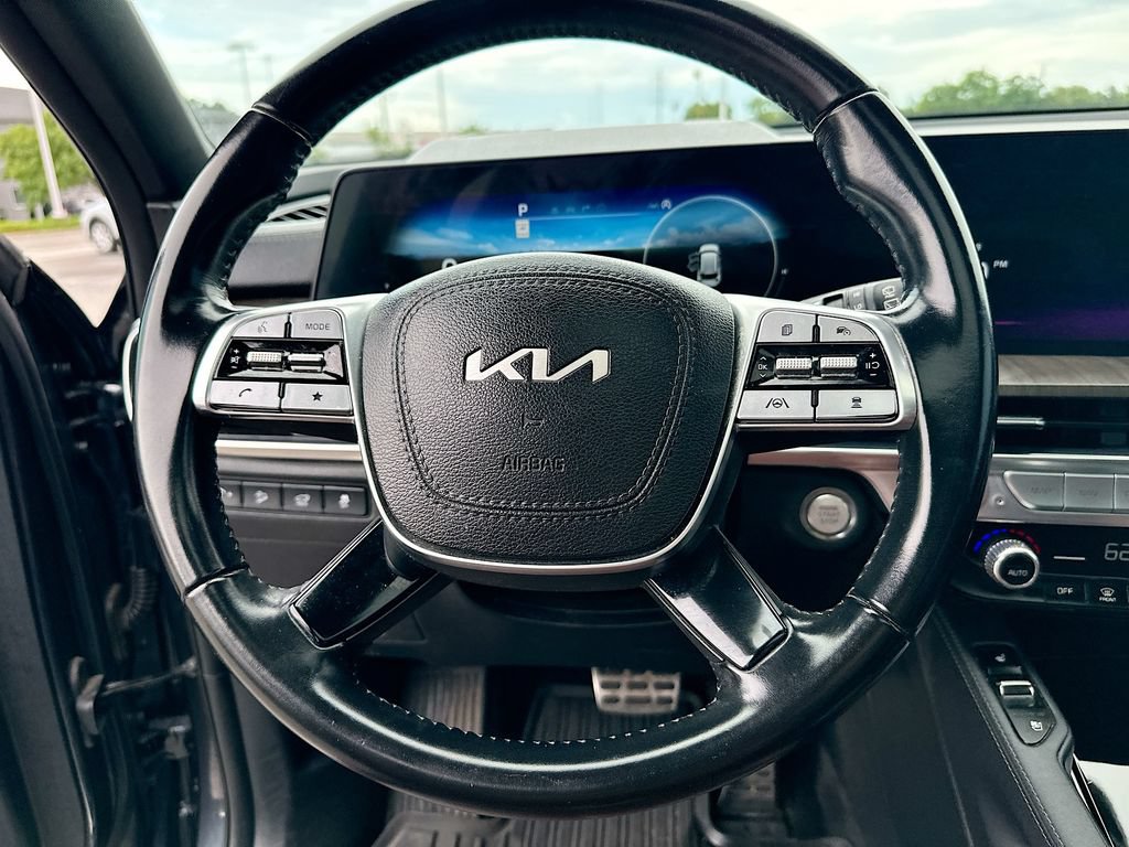 Used 2023 Kia Telluride SX FWD image 18