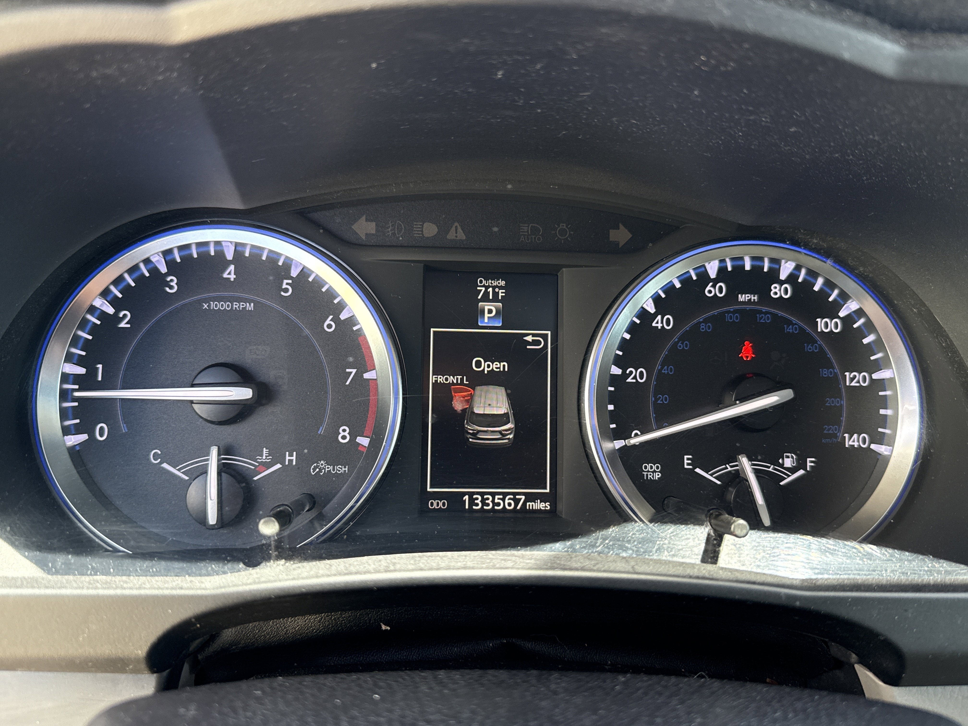 Used 2016 Toyota Highlander XLE AWD/4WD image 21