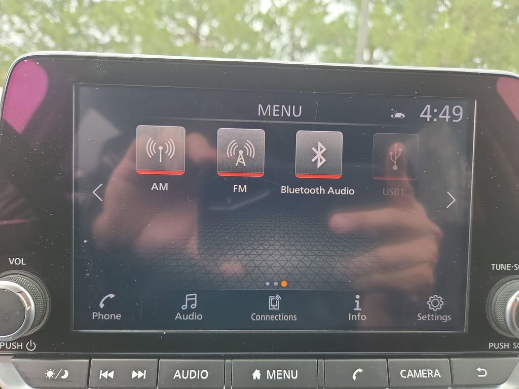 Used 2023 Nissan Rogue SV image 44