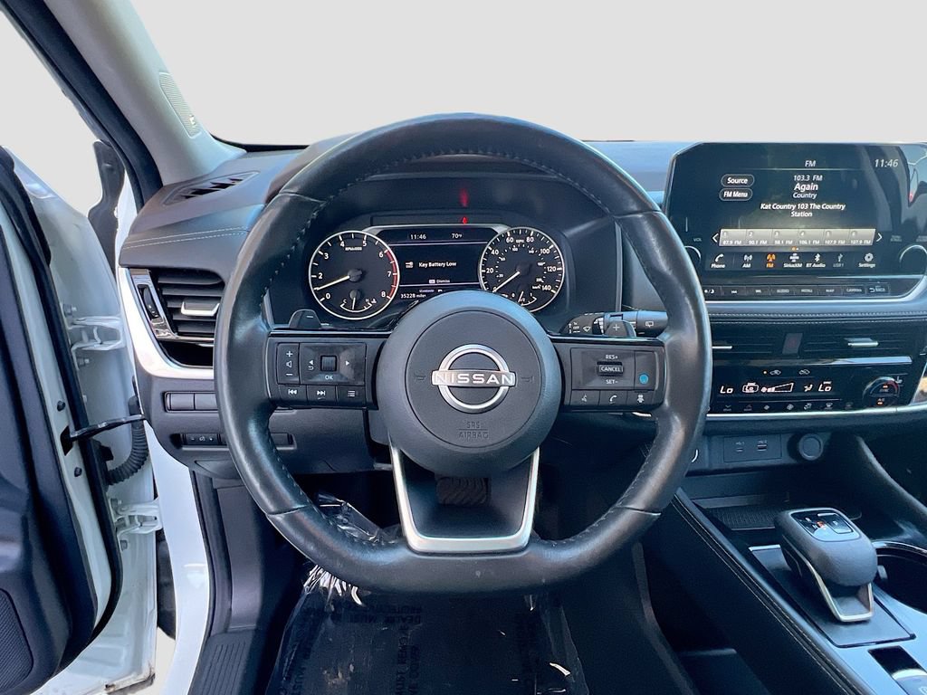 Used 2023 Nissan Rogue SL w/ SL Premium Package FWD image 11
