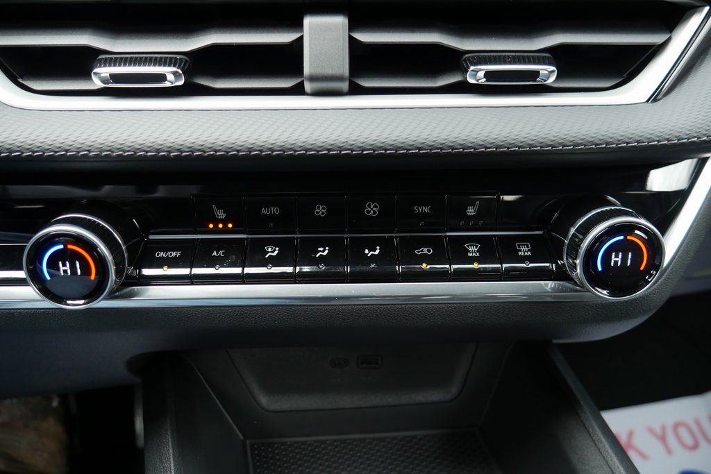 New 2026 Chevrolet Equinox LT image 18