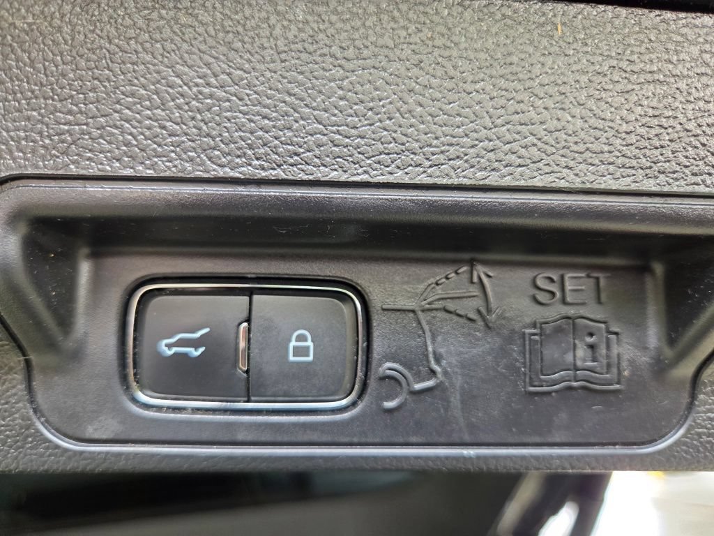 Used 2022 Ford Explorer Timberline AWD/4WD image 11