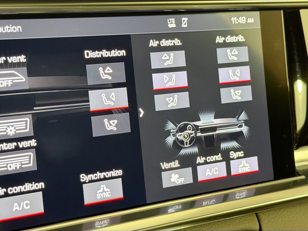 Used 2020 Porsche Panamera 4 AWD/4WD image 21