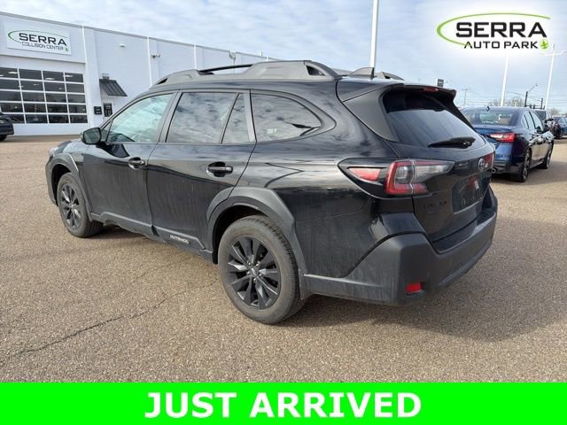 Used 2023 Subaru Outback Onyx Edition image 4