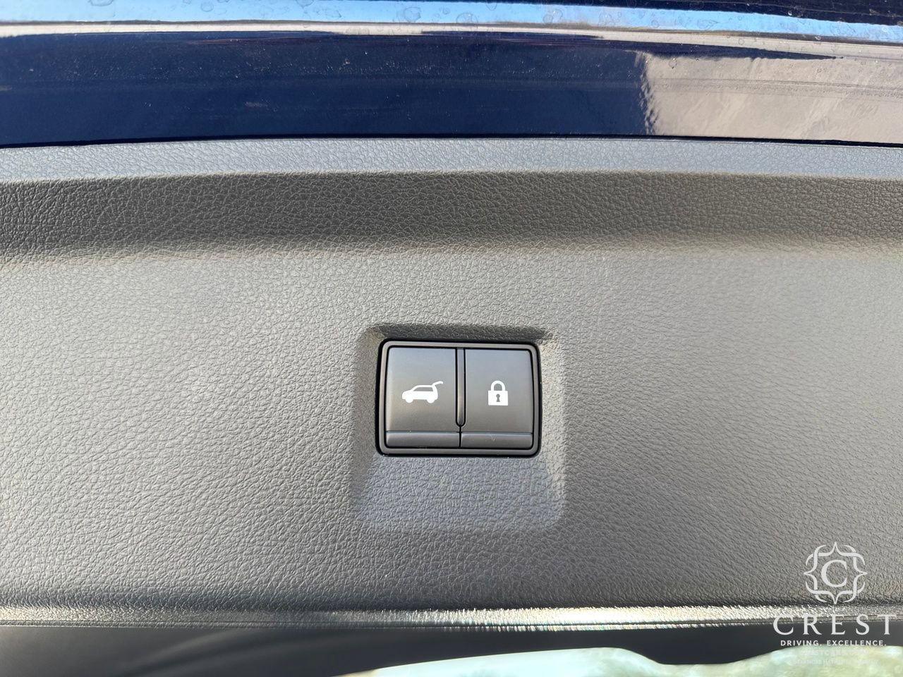 Used 2023 INFINITI QX60 Sensory image 33