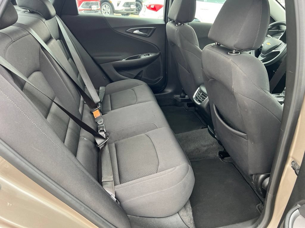 Used 2024 Chevrolet Malibu LT FWD image 34