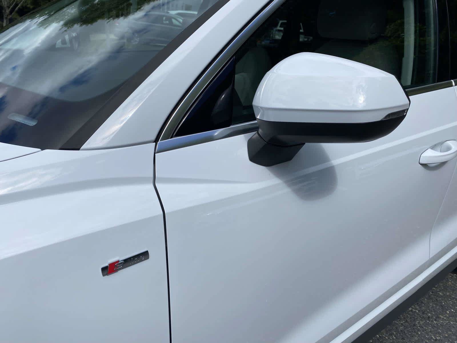Used 2025 Audi Q3 2.0T Premium AWD/4WD image 9