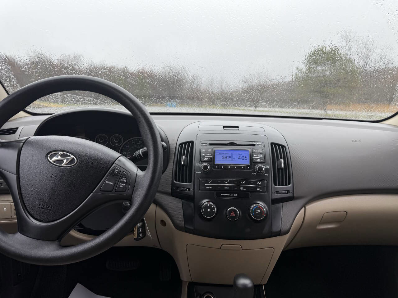 Used 2012 Hyundai Elantra GLS image 14