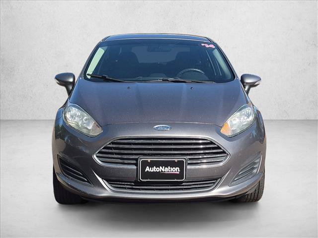Used 2014 Ford Fiesta SE FWD image 2
