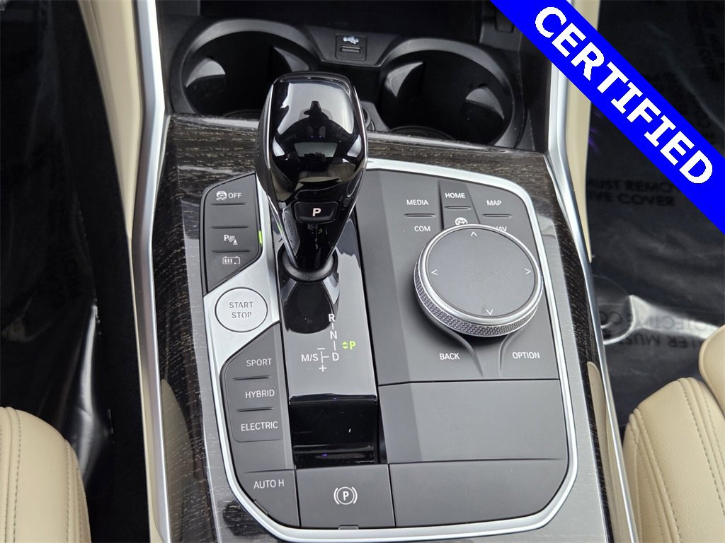 Used 2022 BMW 330e w/ Premium Package image 32