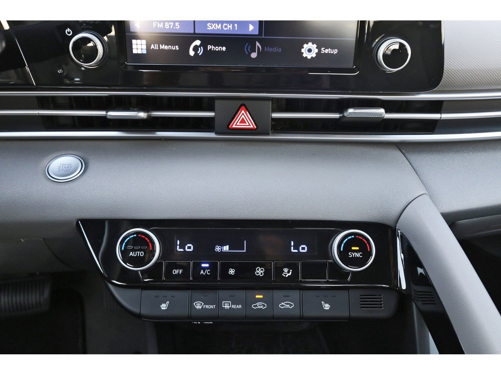 Used 2021 Hyundai Elantra SEL w/ Convenience Package image 26