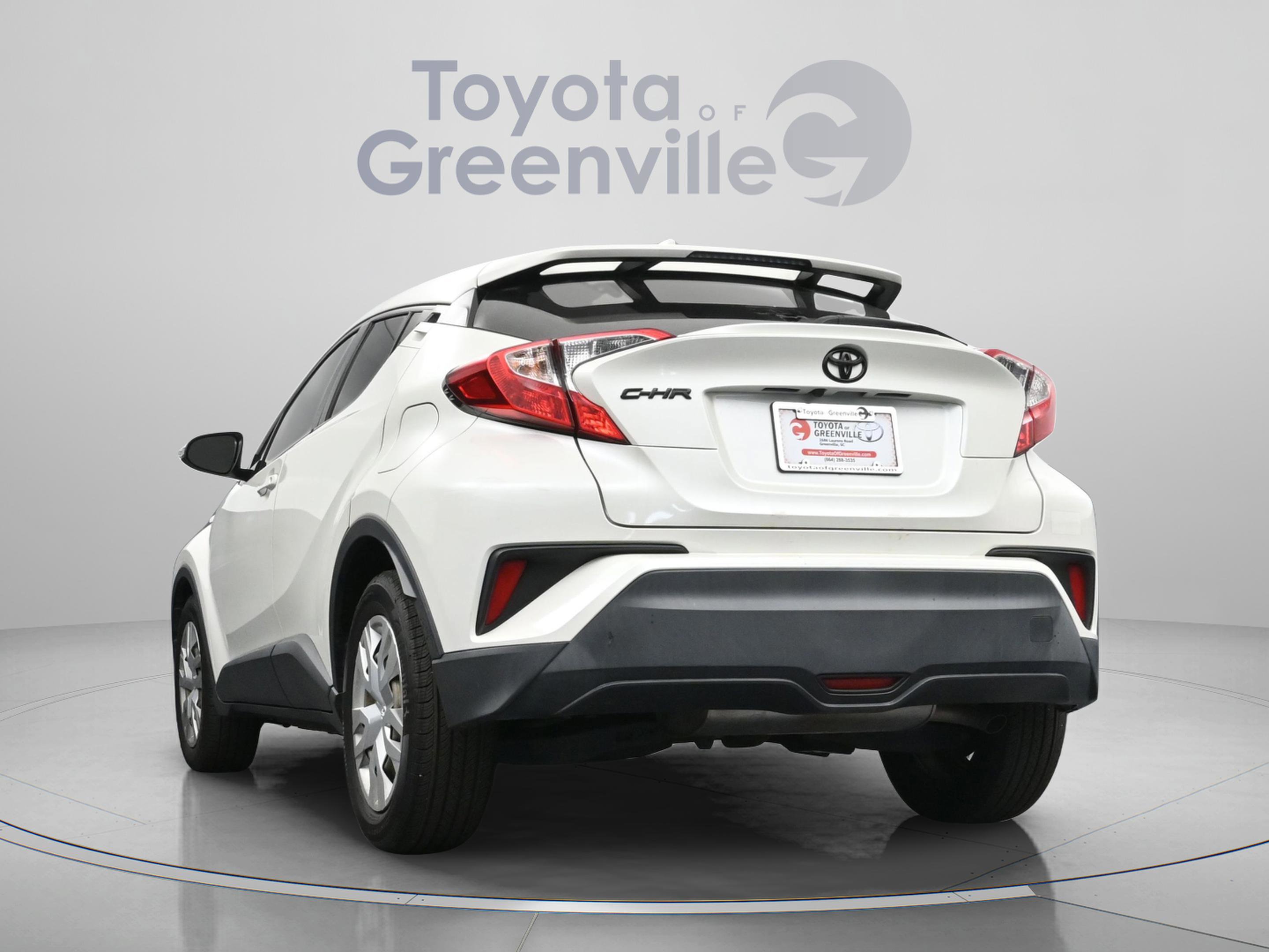 Used 2020 Toyota C-HR LE FWD image 11