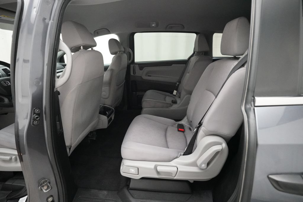 Used 2019 Honda Odyssey LX image 15