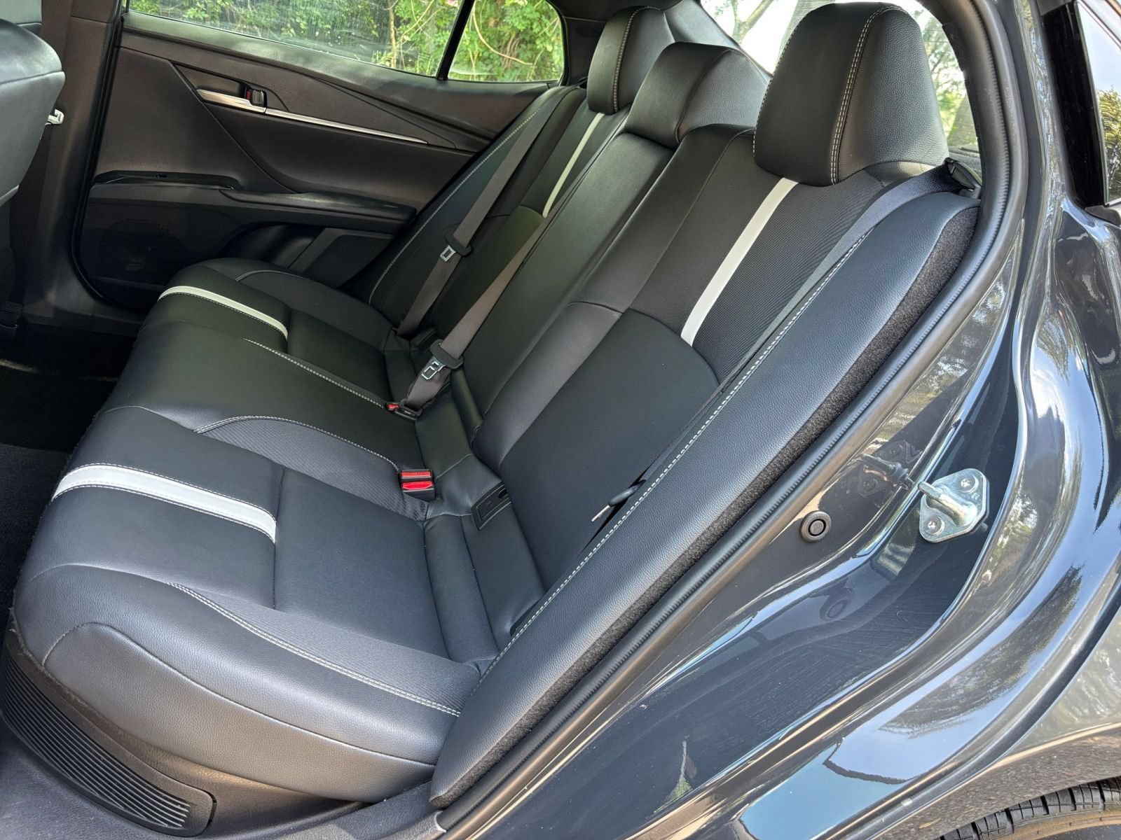 Used 2026 Toyota Camry SE FWD image 38