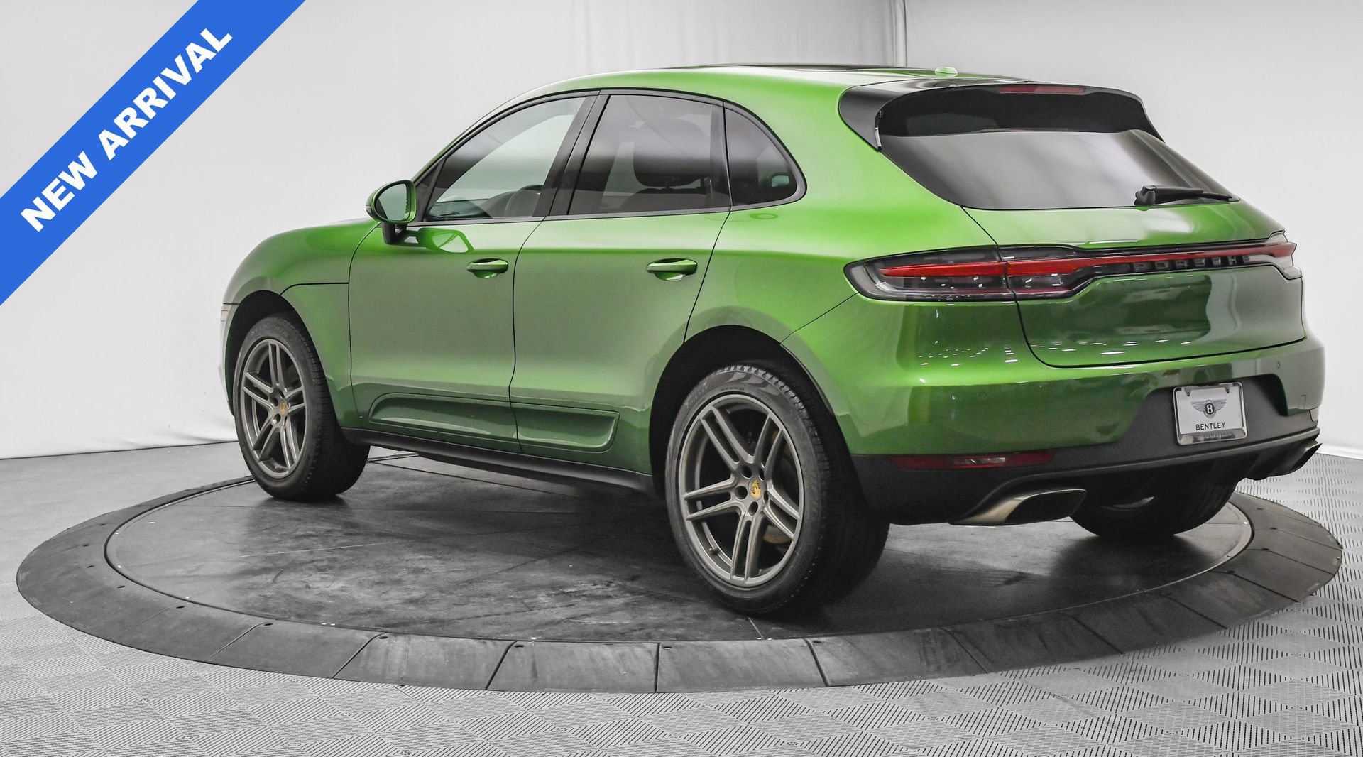 Used 2019 Porsche Macan Base image 5