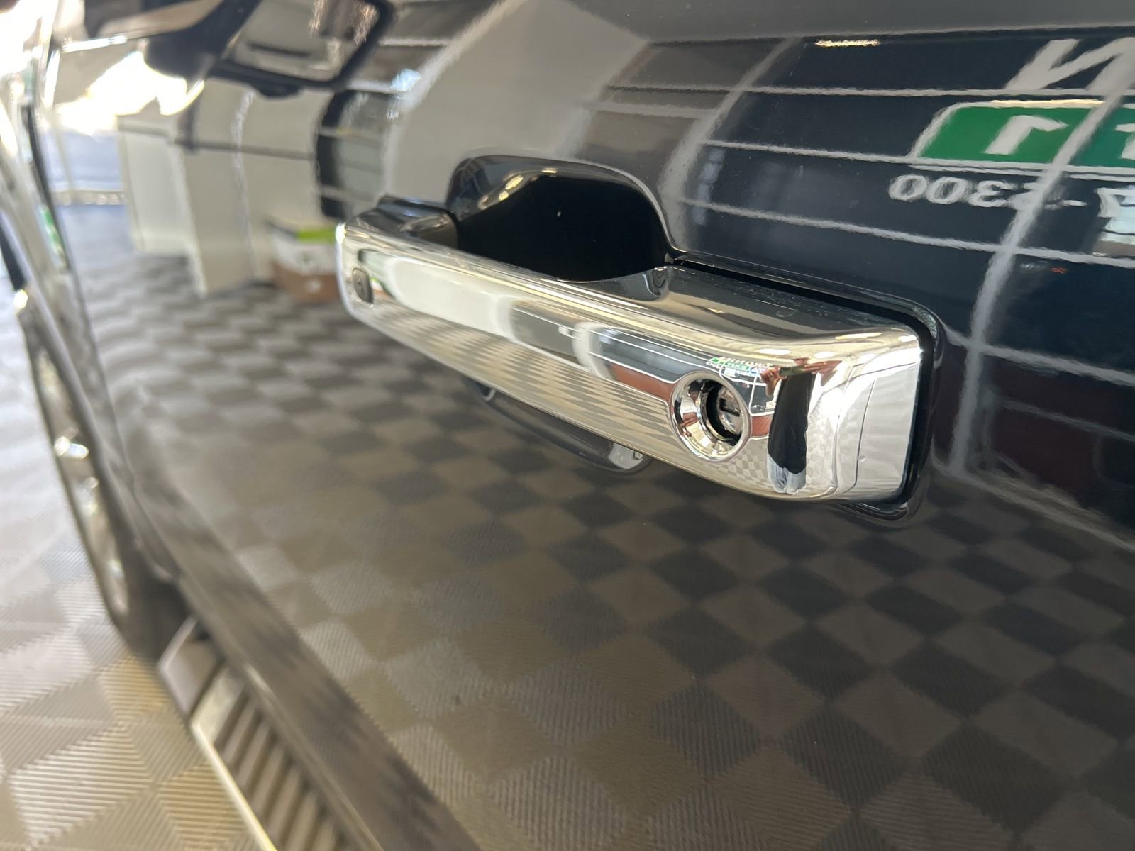 Used 2022 Ford F150 XLT w/ Equipment Group 302A High image 9