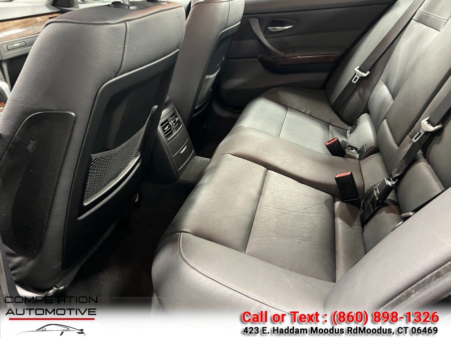 Used 2009 BMW 335i Sedan w/ Premium Pkg RWD image 19