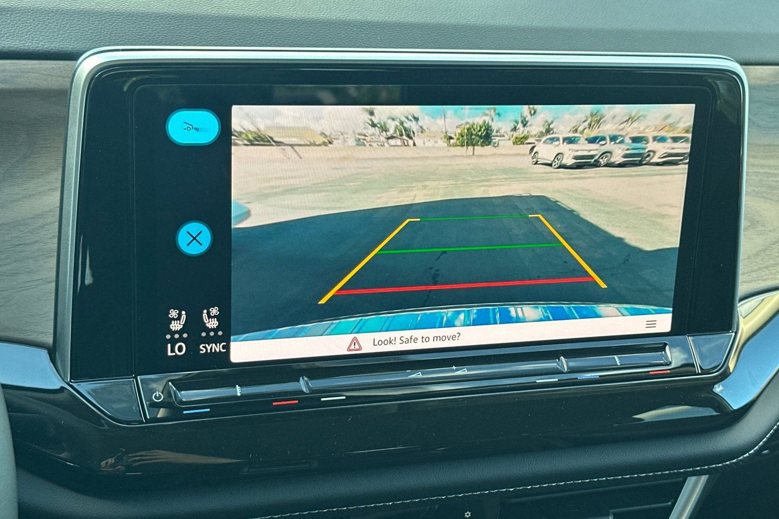 New 2026 Volkswagen Atlas SE FWD image 20