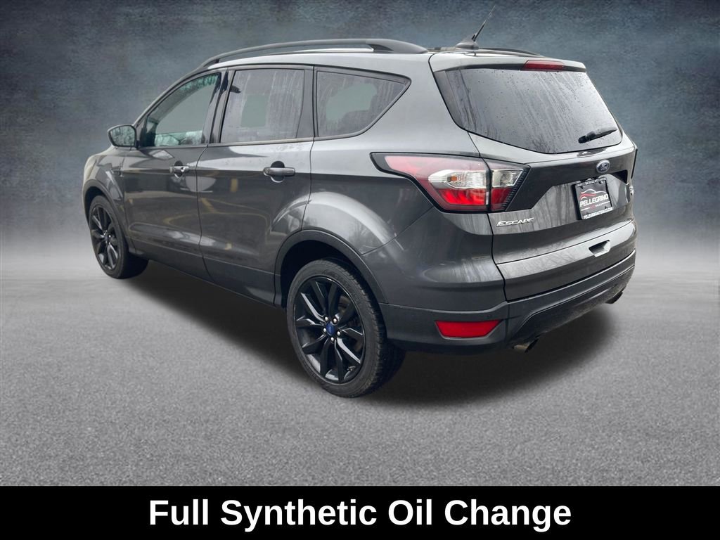 Used 2018 Ford Escape SEL w/ SEL Sport Appearance Package image 3