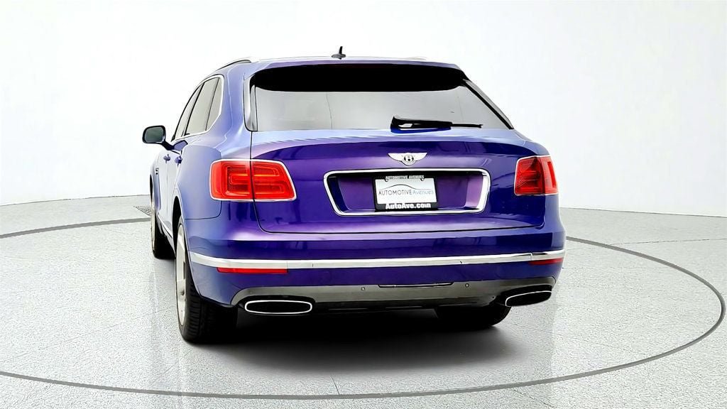Used 2018 Bentley Bentayga AWD/4WD image 6