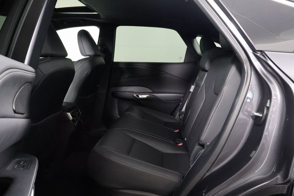 Used 2024 Lexus RX 350 w/ Convenience Package image 11
