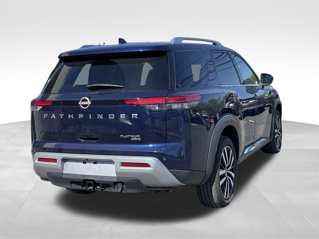 Certified 2022 Nissan Pathfinder Platinum w/ Cargo Package AWD/4WD image 4