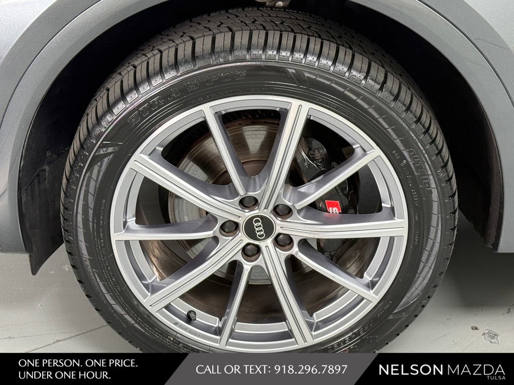 Used 2022 Audi SQ5 Premium Plus w/ Premium Plus Package AWD/4WD image 12