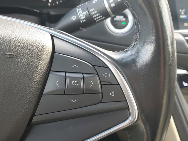 Certified 2019 Cadillac XT5 Luxury w/ Trailering Package image 24