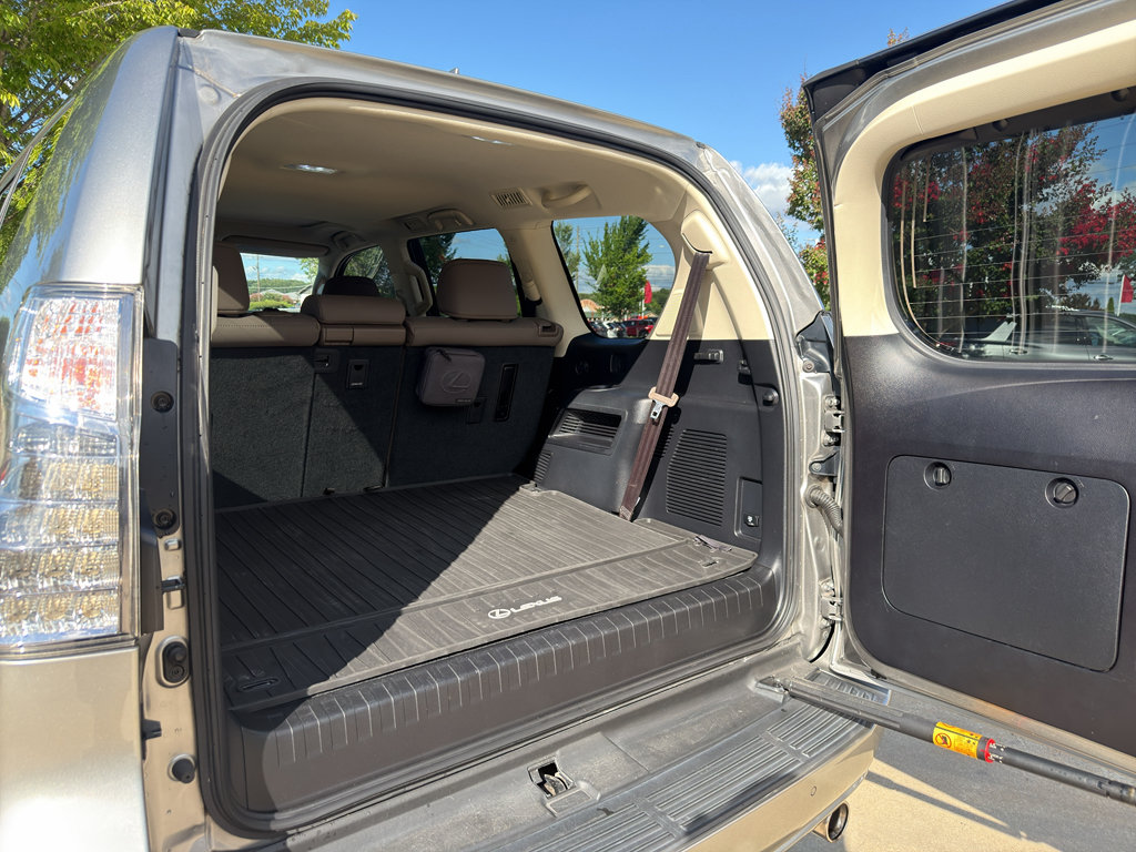 Used 2022 Lexus GX 460 Premium w/ Premium Plus Package AWD/4WD image 21