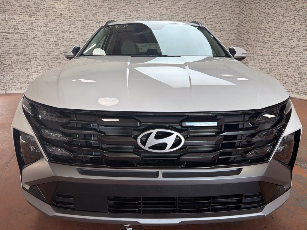 New 2026 Hyundai Tucson SEL FWD image 2
