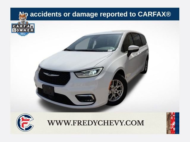 Used 2023 Chrysler Pacifica Touring-L image 1