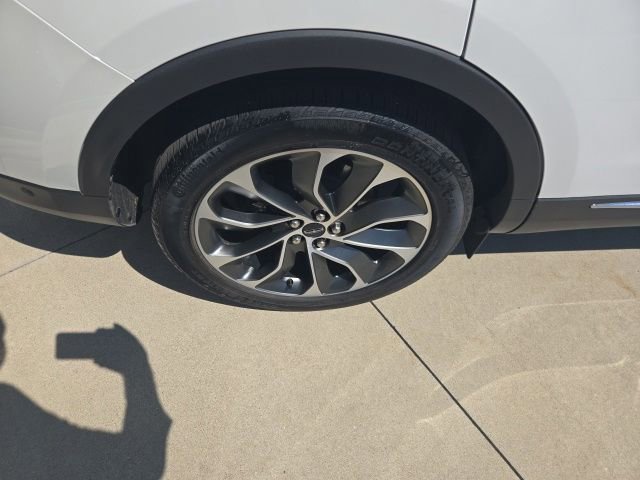 Used 2021 Lincoln Nautilus Reserve FWD image 18