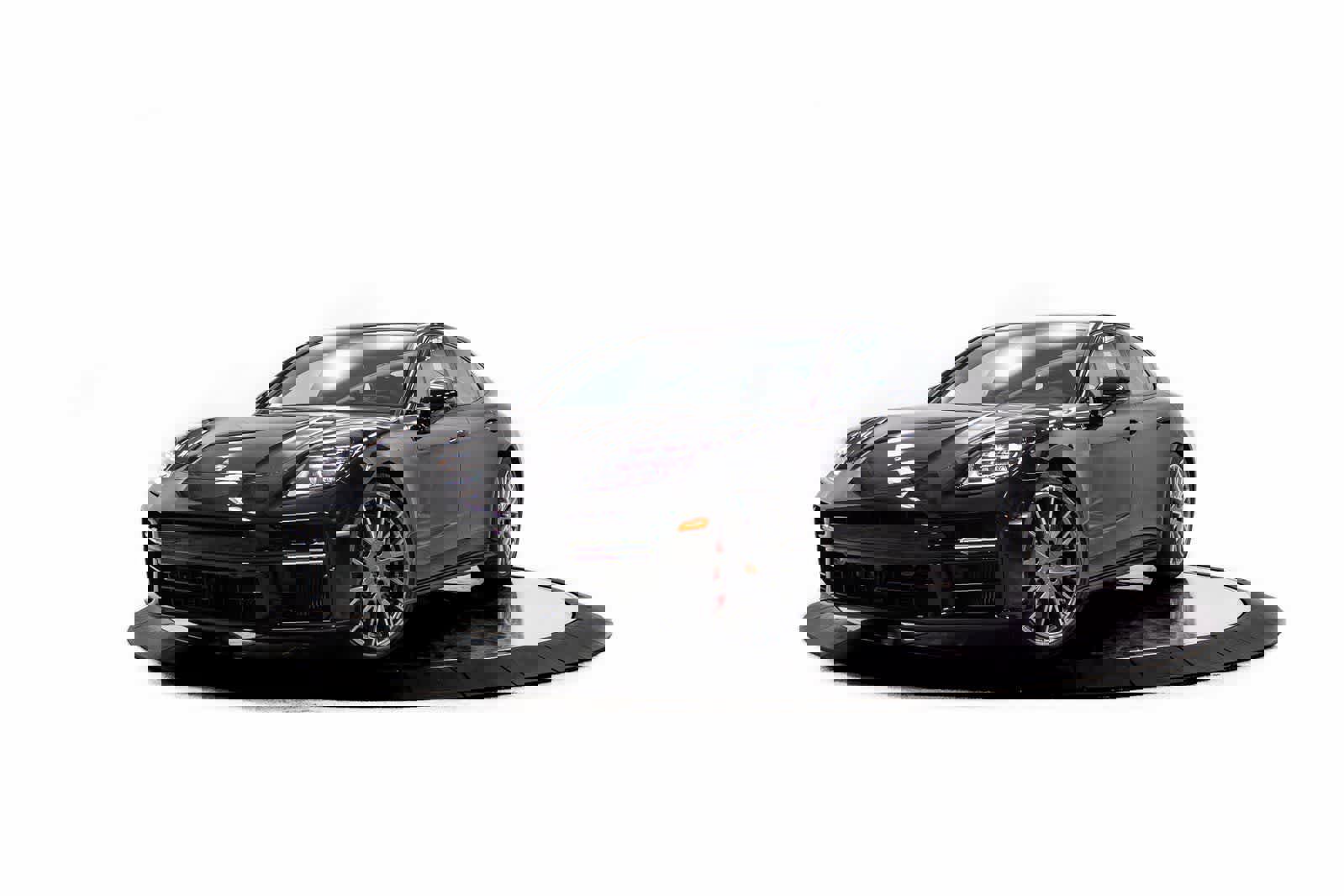 New 2026 Porsche Panamera GTS image 1