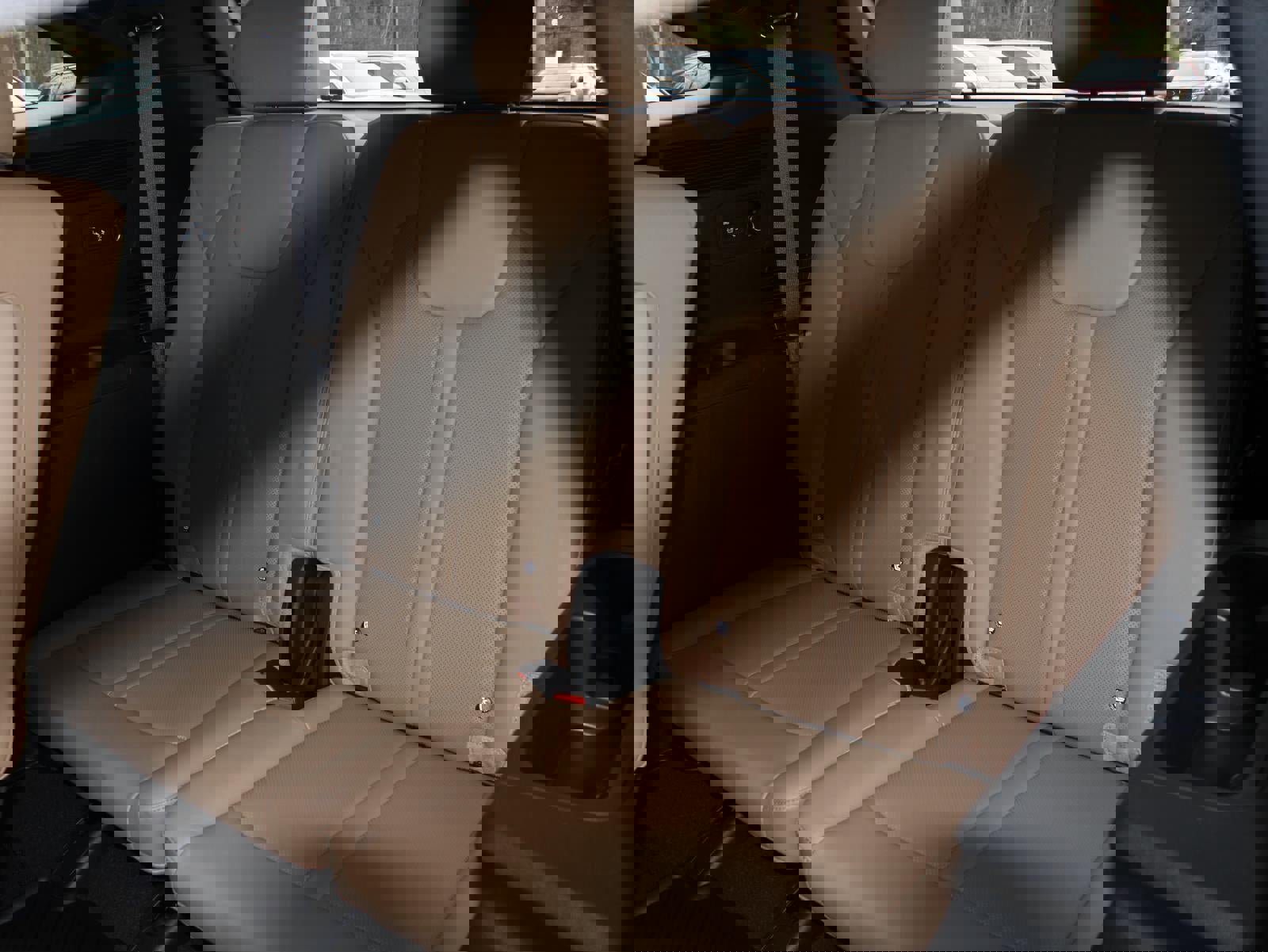 New 2026 Kia Sorento SX Prestige w/ Olive Brown Leather Package image 17