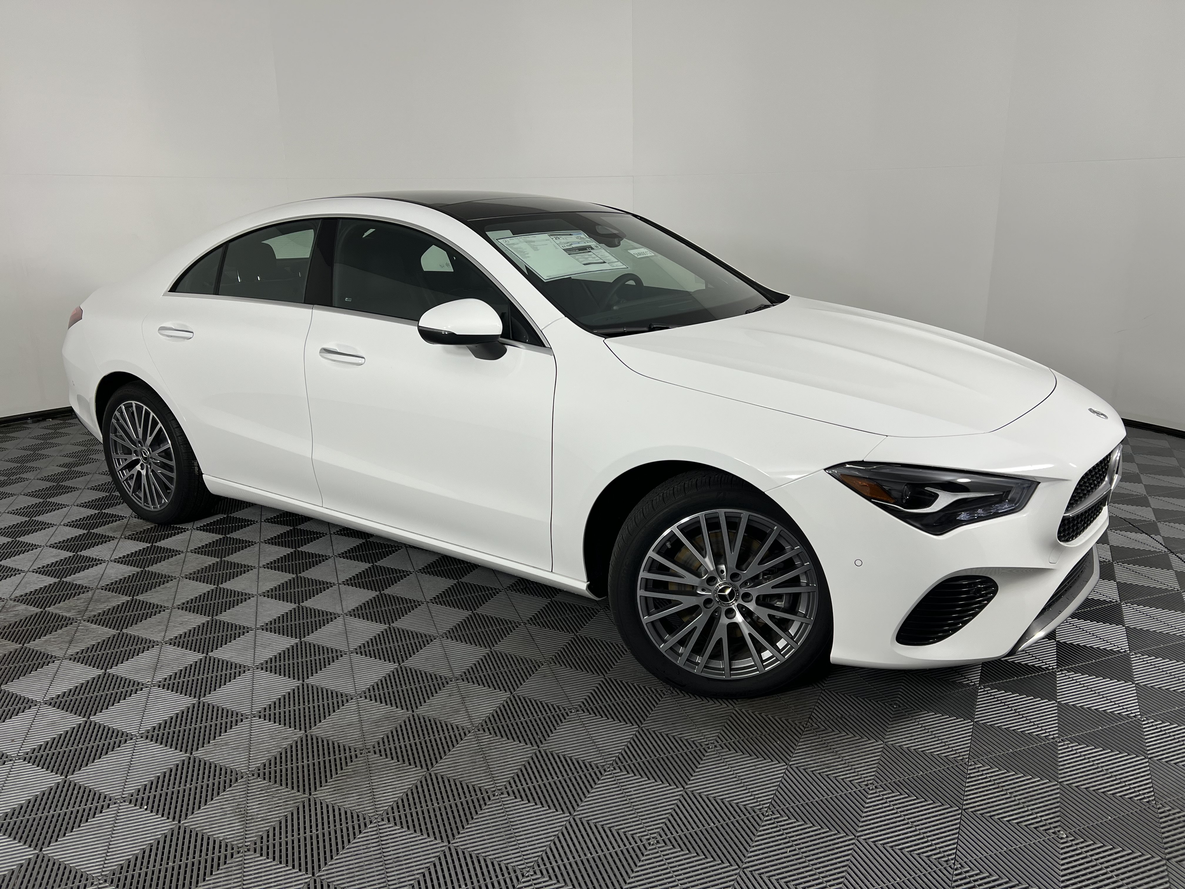 Used 2026 Mercedes-Benz CLA 250 4MATIC image 2