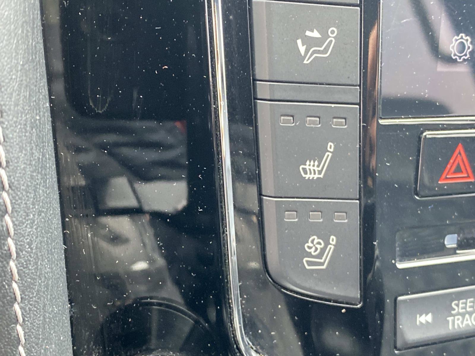 Used 2021 INFINITI QX80 Sensory w/ All-Season Package image 24