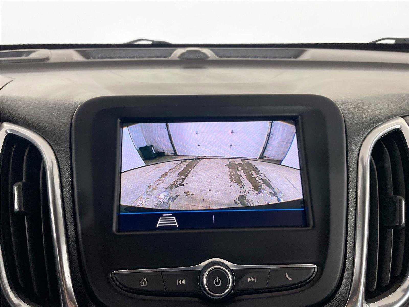 Used 2020 Chevrolet Equinox LT image 15