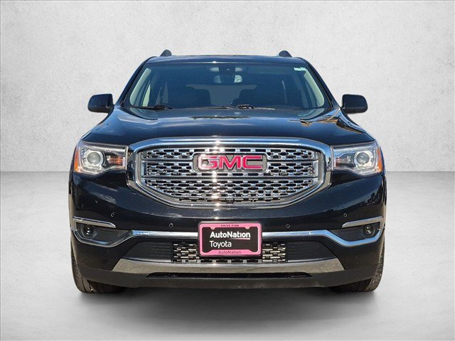 Used 2019 GMC Acadia Denali w/ Technology Package FWD image 2