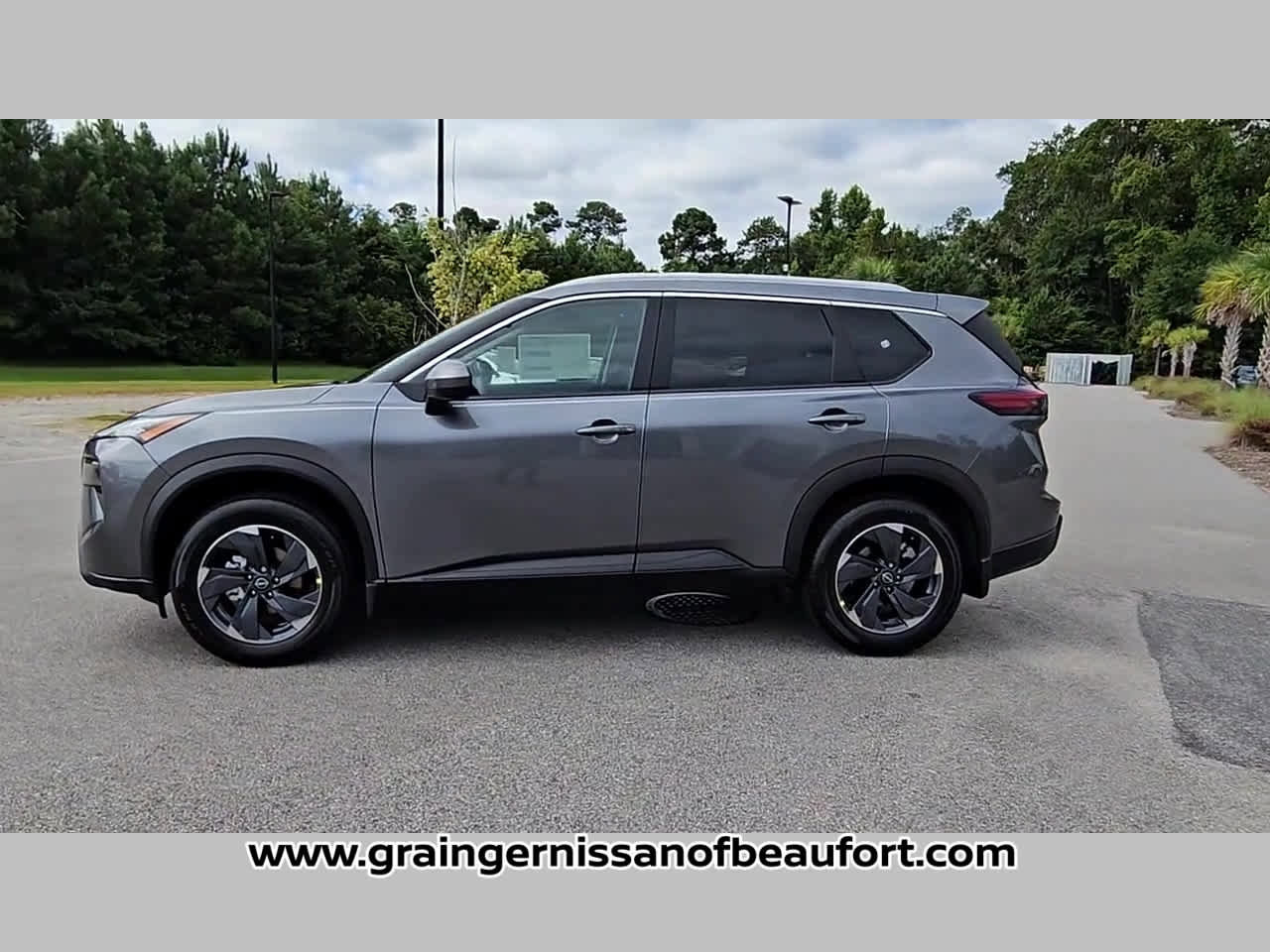New 2026 Nissan Rogue SV image 24