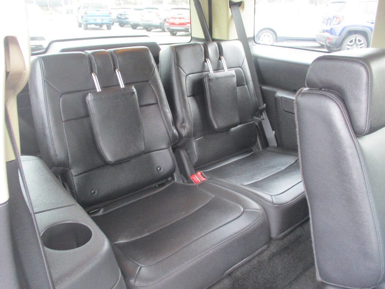 Used 2016 Ford Flex SEL w/ Equipment Group 202A image 11