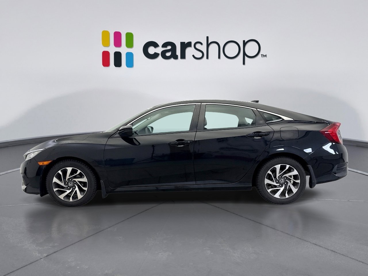 Used 2018 Honda Civic EX image 2