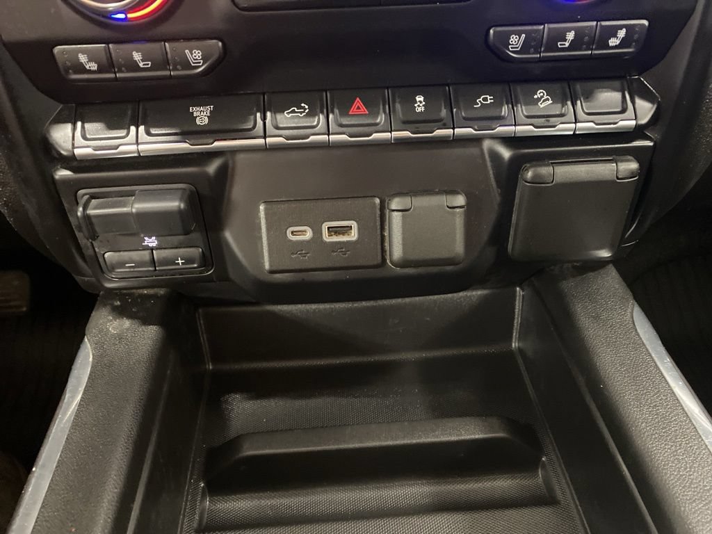 Used 2021 Chevrolet Silverado 3500 LTZ AWD/4WD image 43