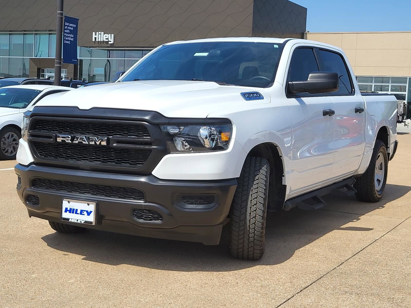 Used 2024 RAM 1500 Tradesman AWD/4WD image 2