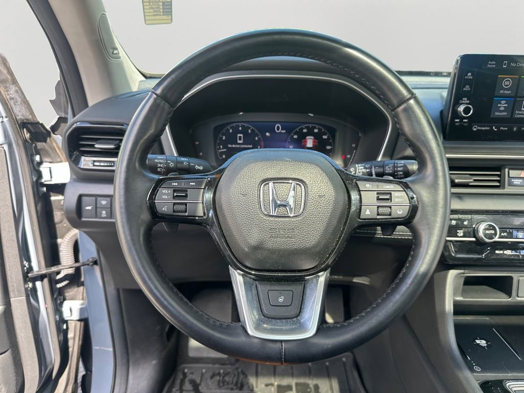 Used 2023 Honda Pilot Elite image 12