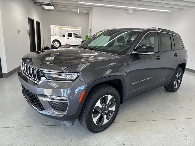 Used 2024 Jeep Grand Cherokee Limited 4xe AWD/4WD image 7